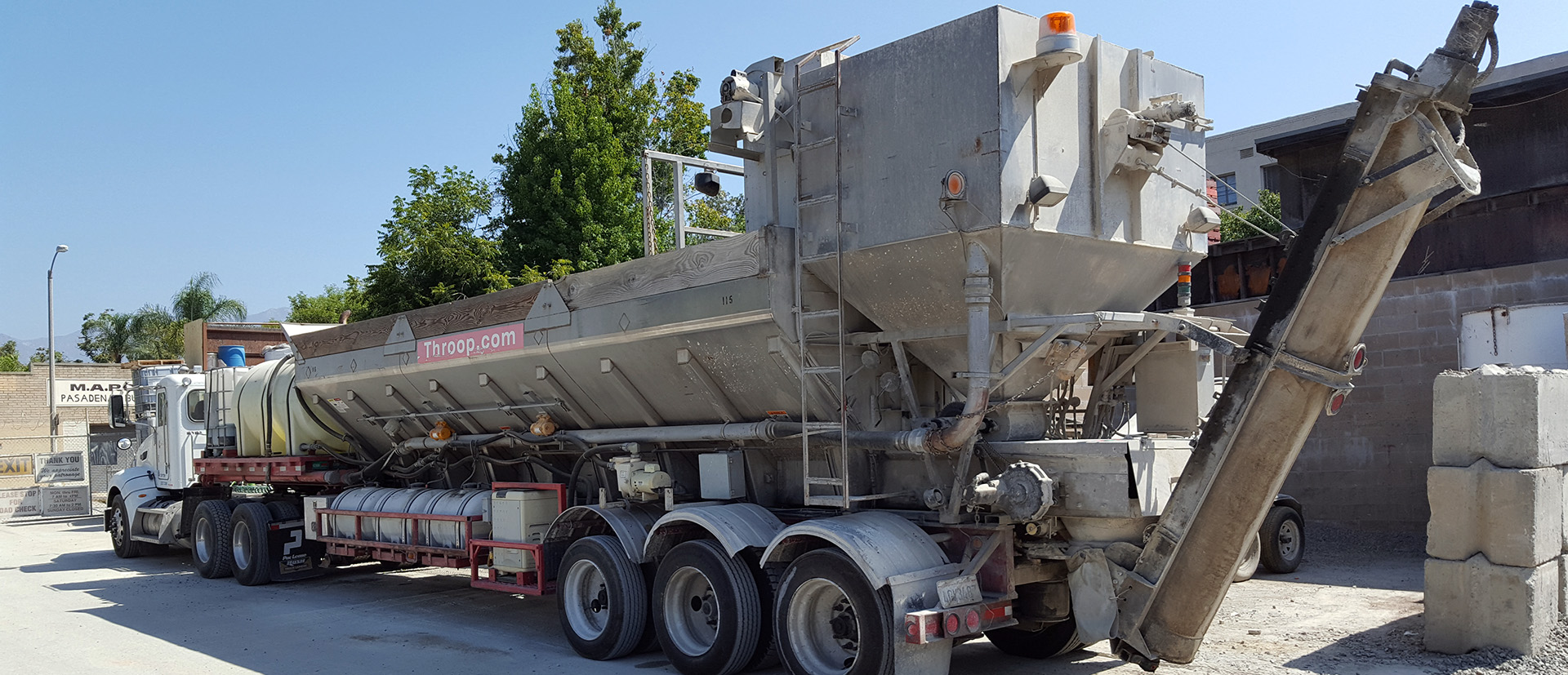 volumetric-concrete-producing-truck-1920×827 volumetric-concrete-producing-truck