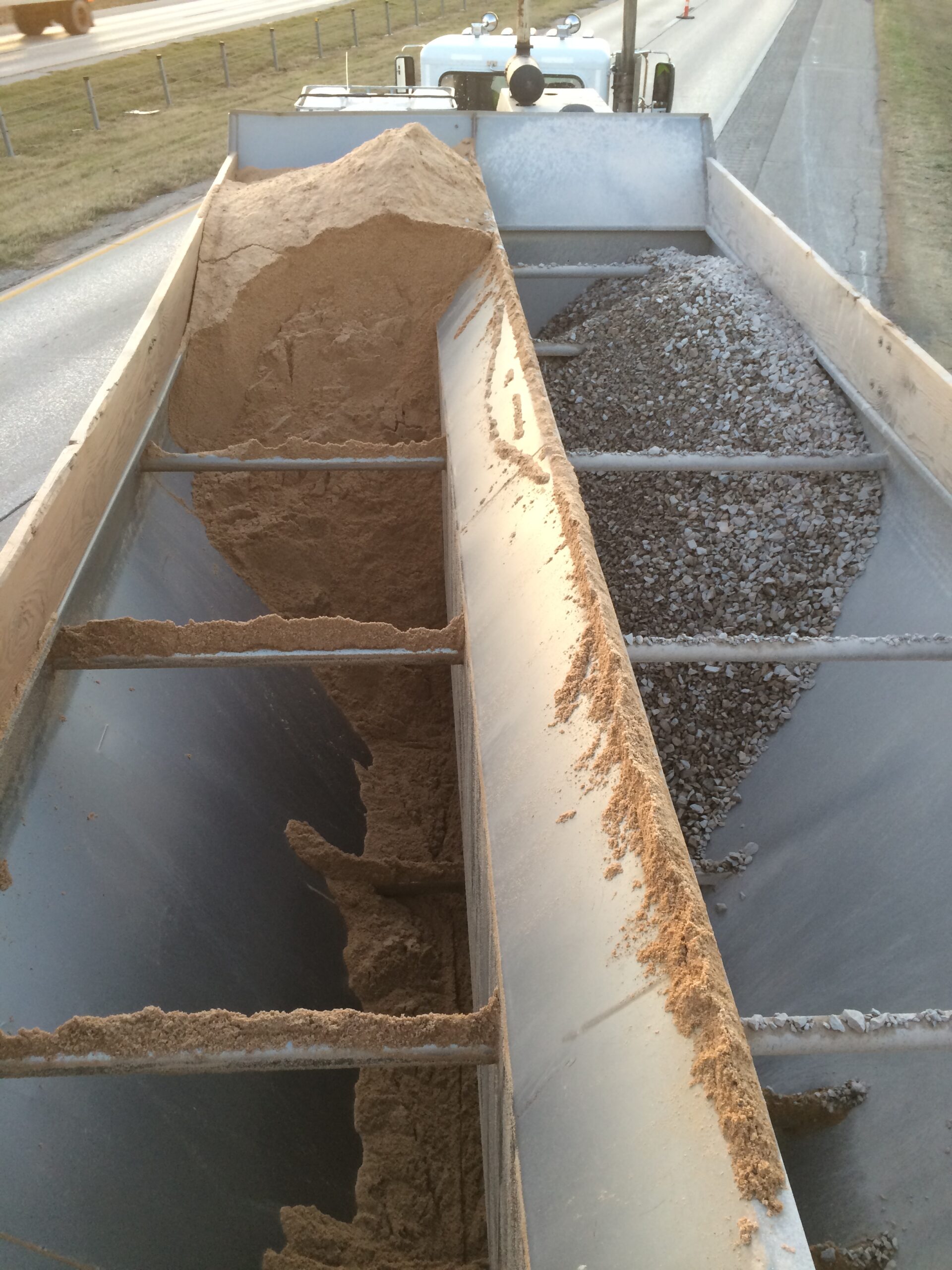 Volumetric Mixer Bins